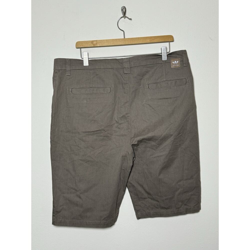 Adidas Originals Mens Shorts 36 Brown Cotton Slub Twill Performance Casual Golf - Picture 2 of 12